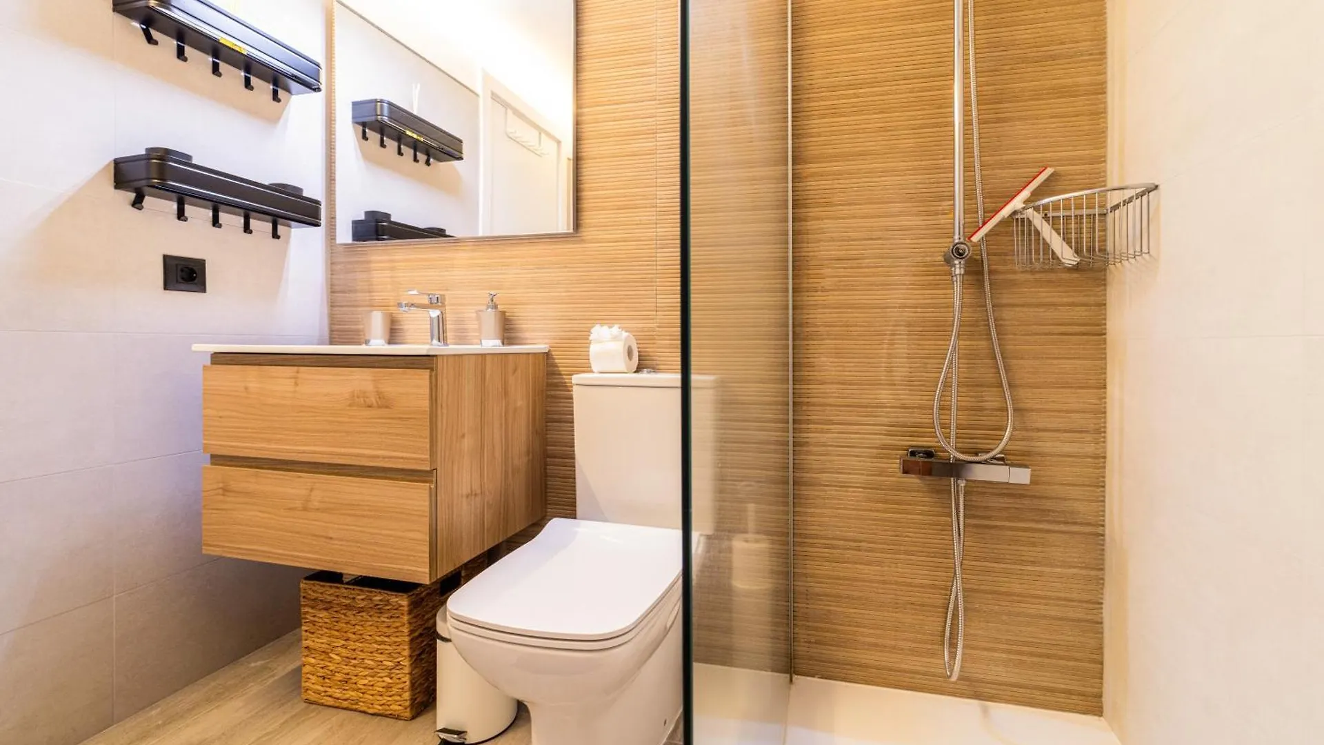 Apartmán La Casa De Playa - Atico Con Jacuzzi Y Vista Mar Los Cristianos   Los Cristianos (Tenerife)