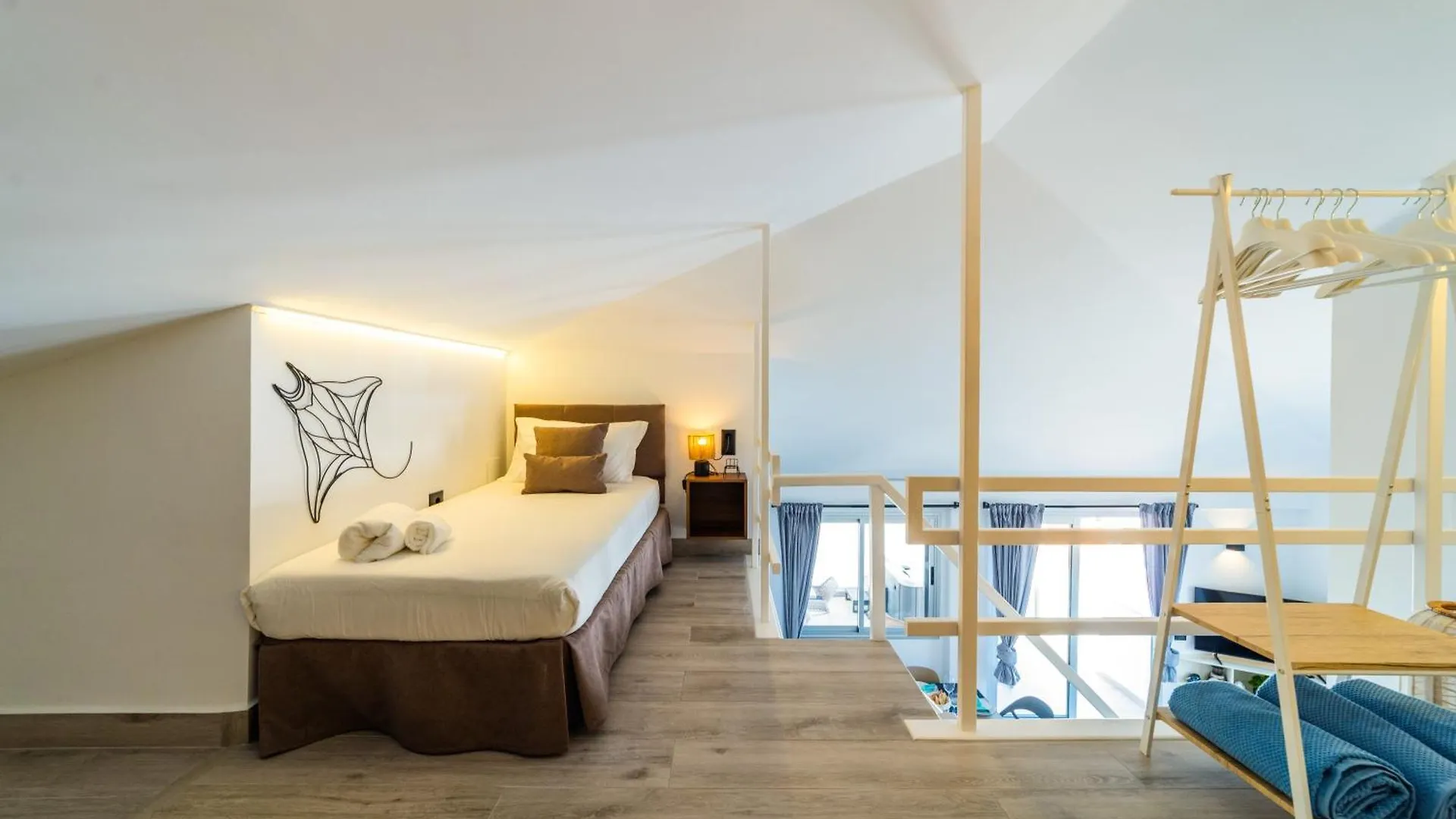 Apartament La Casa De Playa - Atico Con Jacuzzi Y Vista Mar Los Cristianos