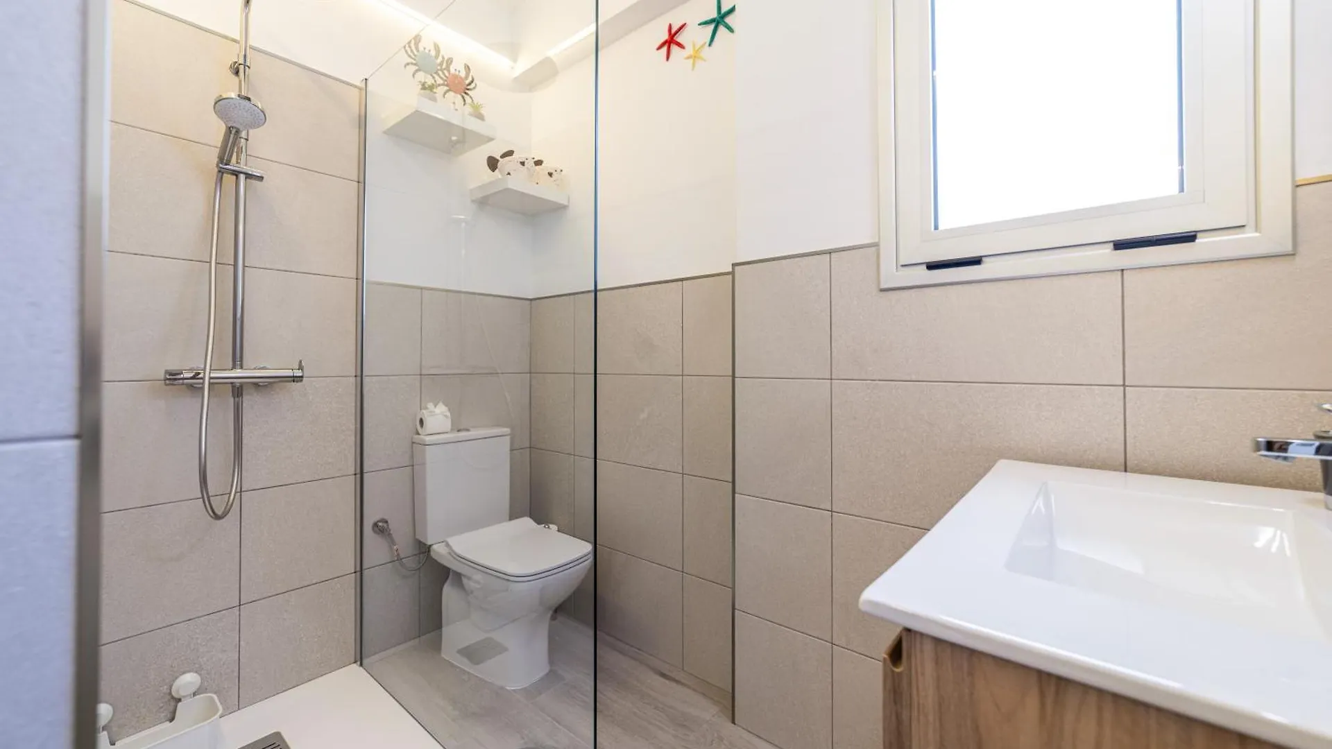 ロスクリスティアーノスLa Casa De Playa - Atico Con Jacuzzi Y Vista Marアパートメント アパート