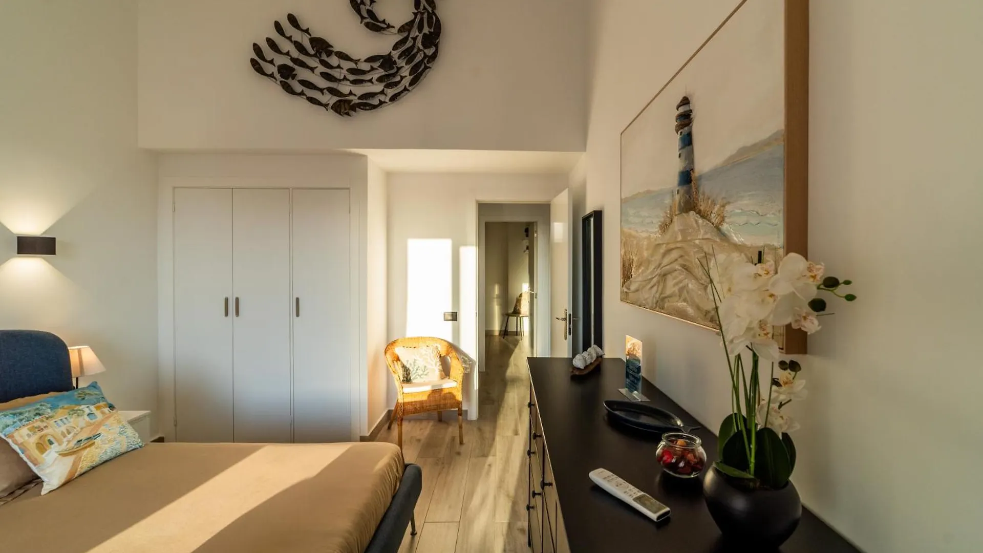 Apartament La Casa De Playa - Atico Con Jacuzzi Y Vista Mar Los Cristianos   Los Cristianos (Tenerife)
