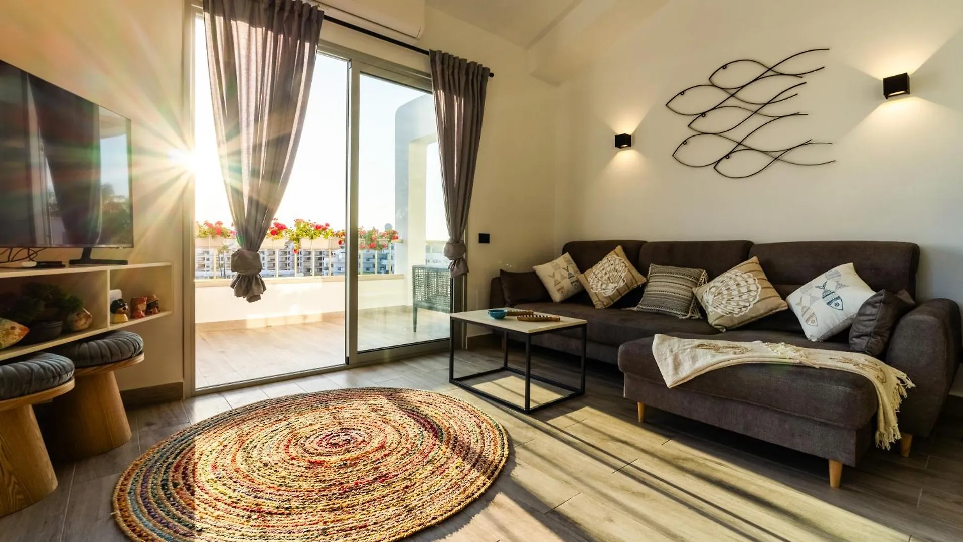 Apartament La Casa De Playa - Atico Con Jacuzzi Y Vista Mar Los Cristianos