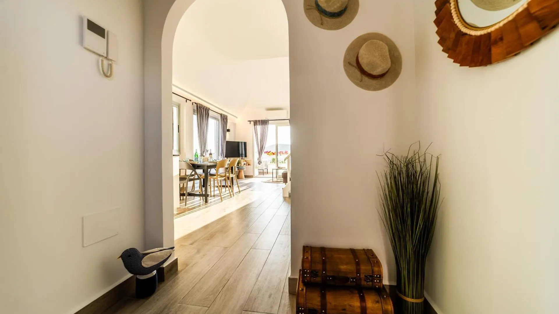Apartament La Casa De Playa - Atico Con Jacuzzi Y Vista Mar Los Cristianos  Los Cristianos (Tenerife)